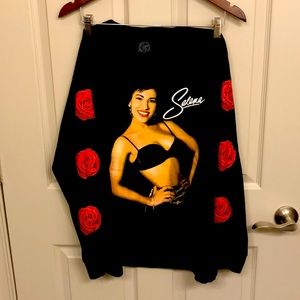 Official Merchandise Long sleeve